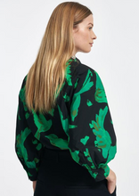 Load image into Gallery viewer, Ebiba Puff Sleeve Shirt
