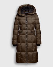 Load image into Gallery viewer, Holly Shaped Down Coat
