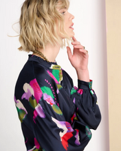 Load image into Gallery viewer, Violets Blouse
