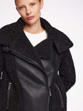 Load image into Gallery viewer, Marcus Jacket
