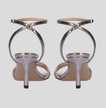 Load image into Gallery viewer, Metallic mid heel sandal
