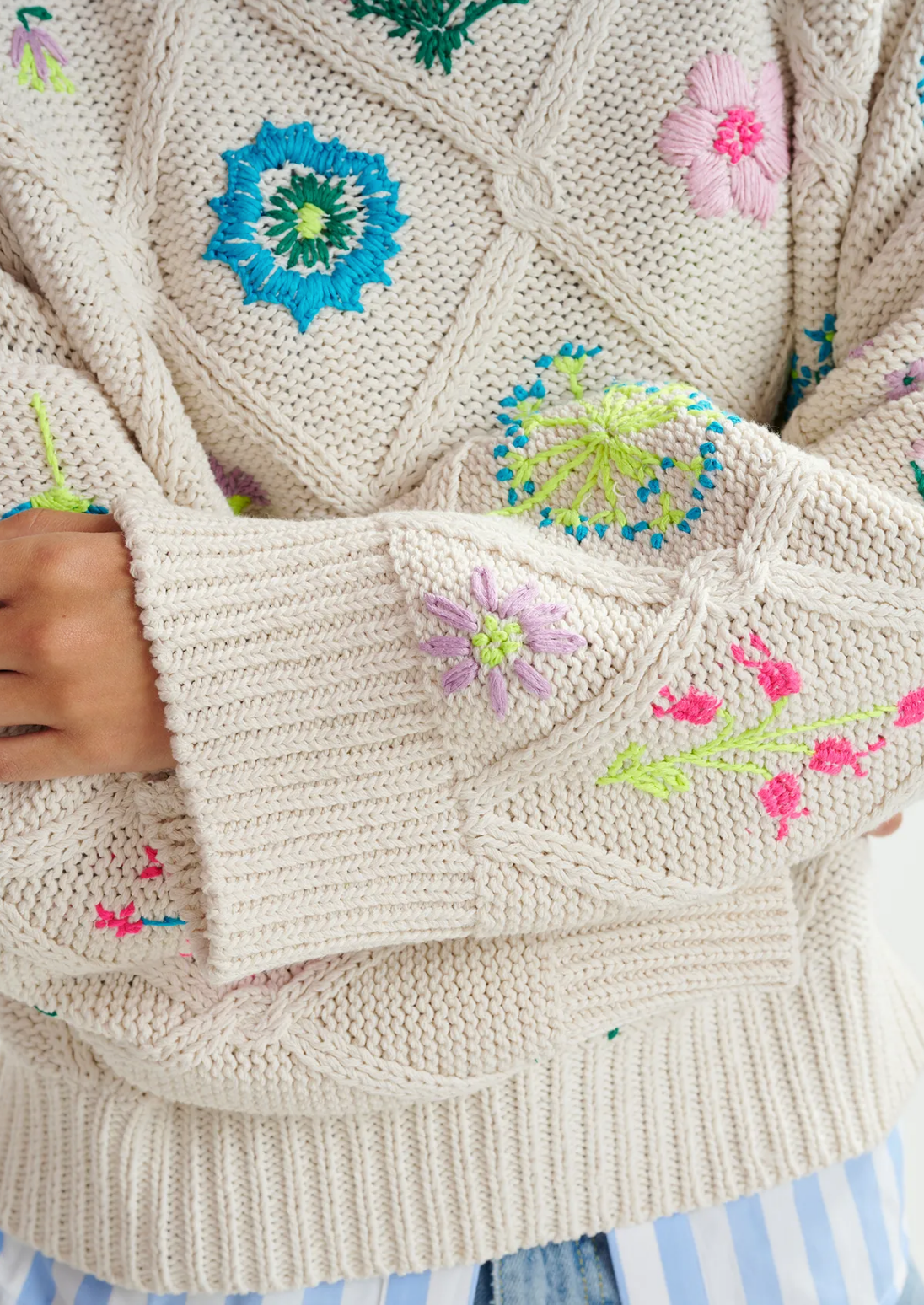 Hadream Embroidered Pullover