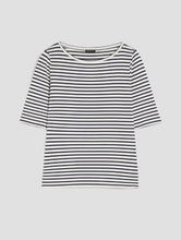 Load image into Gallery viewer, Eleonor T-shirt
