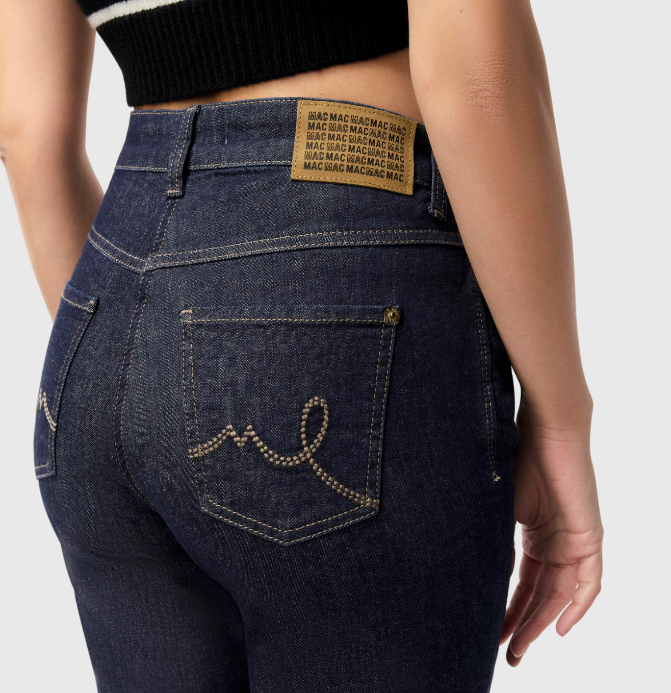 Laura Jeans