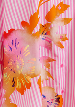 Load image into Gallery viewer, Hibra Foil Print Large Shirt
