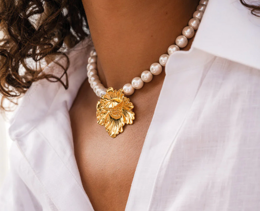 Bibi pearl choker gold