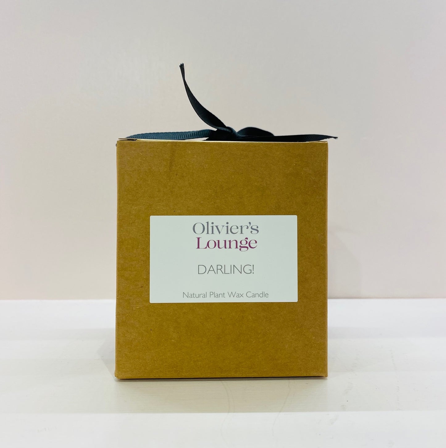 Olivier's Lounge medium 1 wick candle