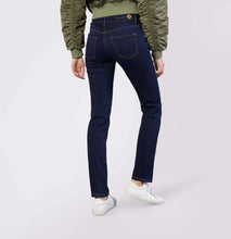Load image into Gallery viewer, Dream straight jeans dark washed
